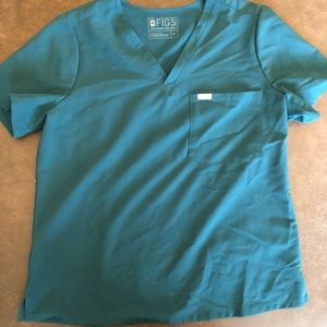 NWOT Figs One Pocket Scrub Top